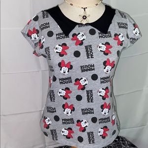 Disney collared Woman’s Blouse Minnie Mouse sz XL